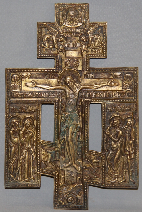 Крест "Распятие Христово" с предстоящими 556-13