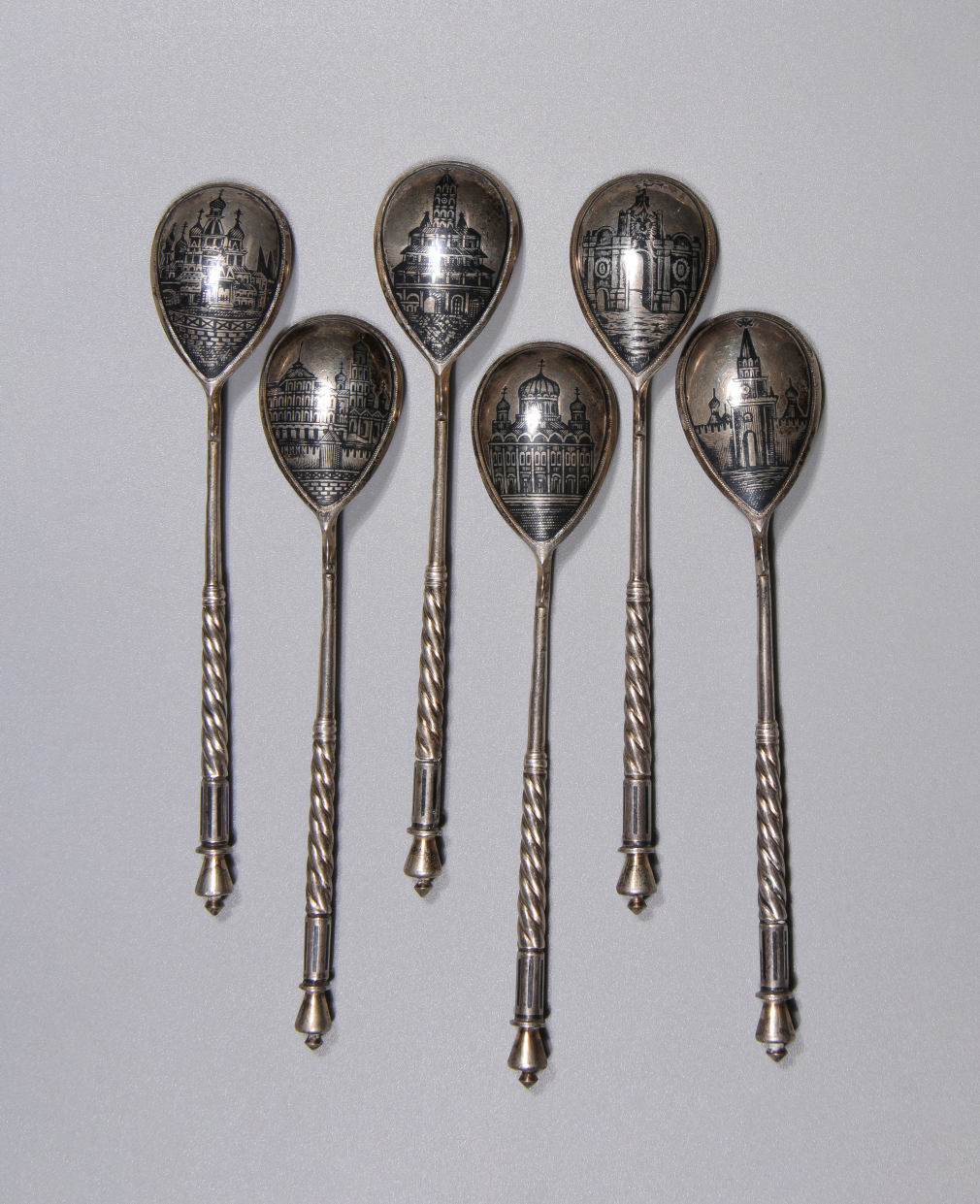Серебряные ложки чайные с изображением Храмов 145-19
