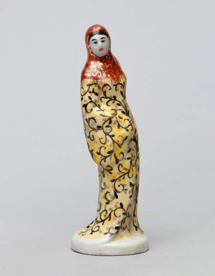 Скульптура Восточная девушка в традиционной одежде - фото - 3