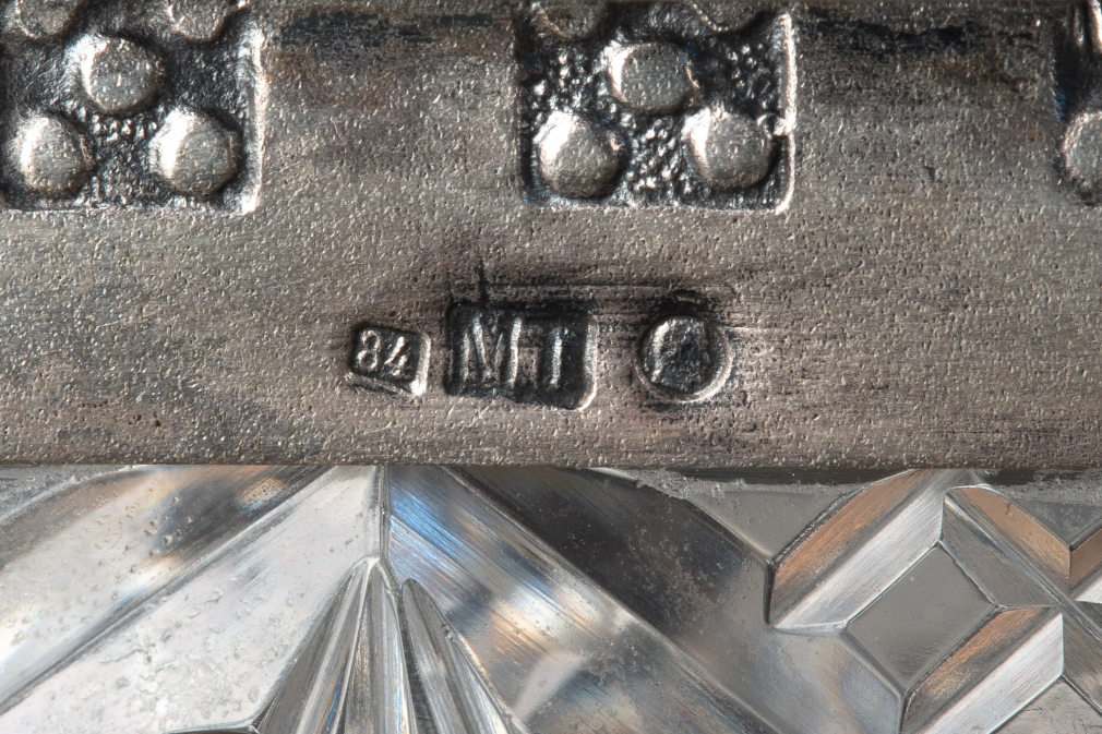 Хрустальная шкатулка в серебре 356-21
