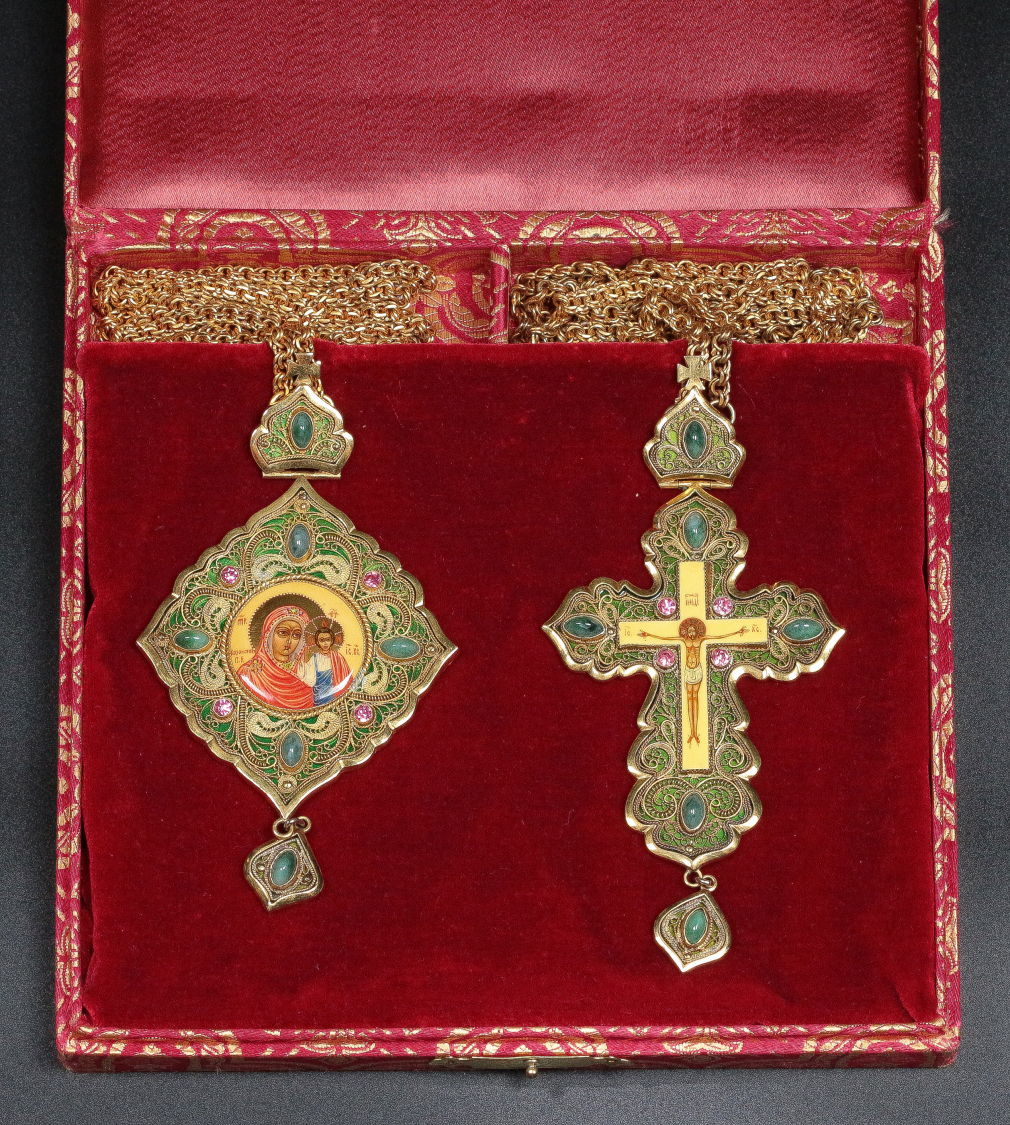 Комплект Панагия с наперсным Крестом в оригинальном футляре периода Патриарха Пимена 160-22