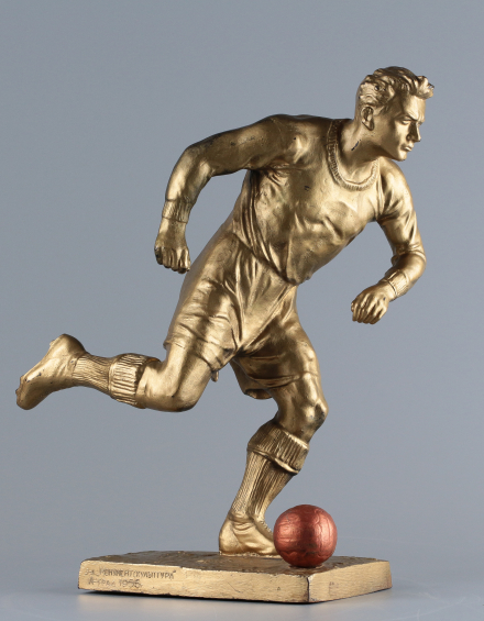 Скульптура Футболист - фото - 4