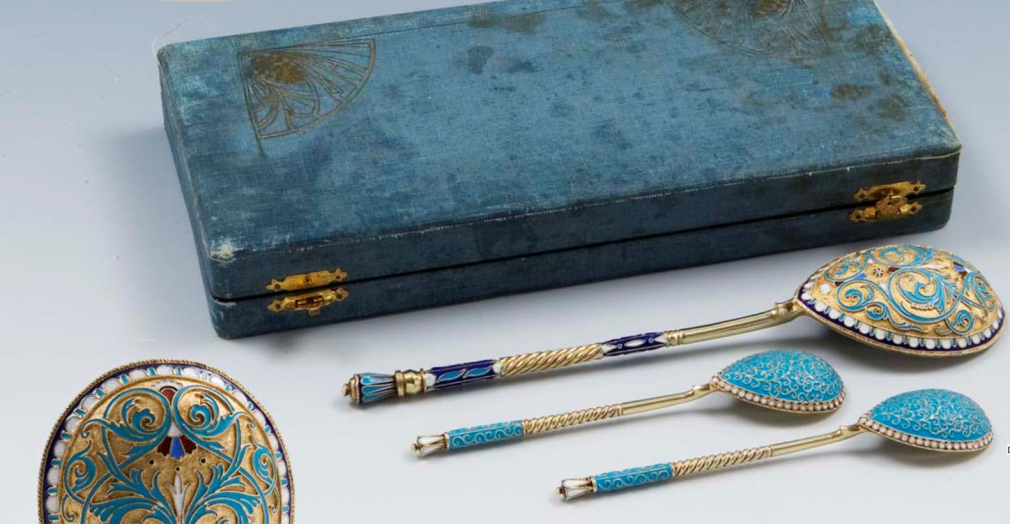 Ложки с эмалью в футляре - фото - 5