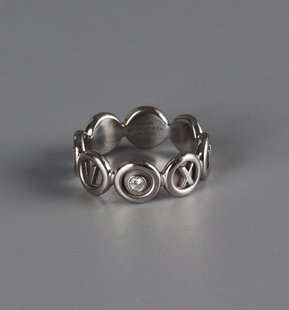 Золотое кольцо с бриллиантом Tiffany & Сo 00171-23