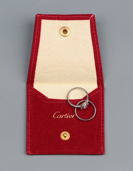 Комплект из двух колец с бриллиантами фирмы Cartier - фото - 2