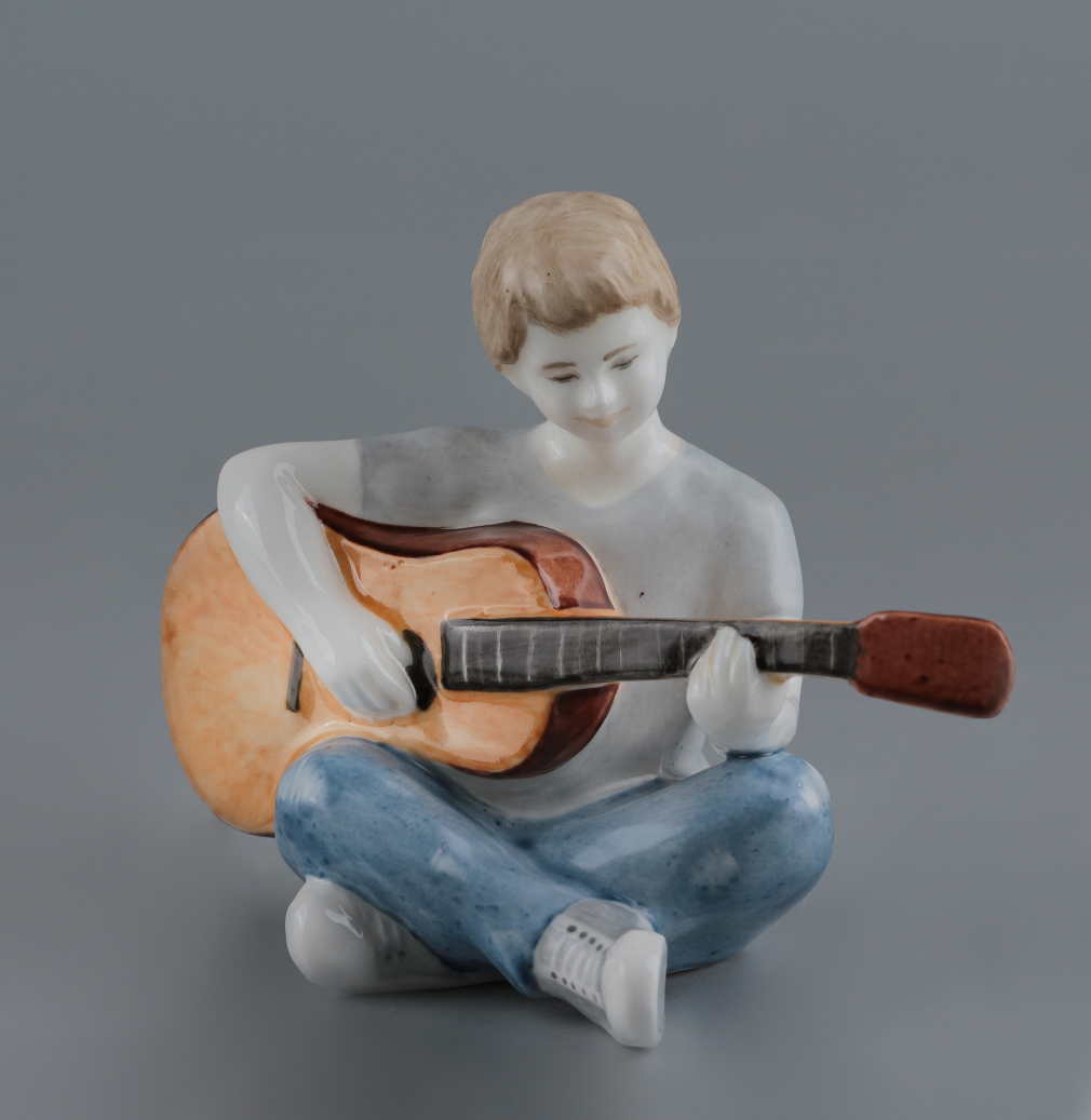 Скульптура Первые аккорды. Иван Бычков - фото - 2