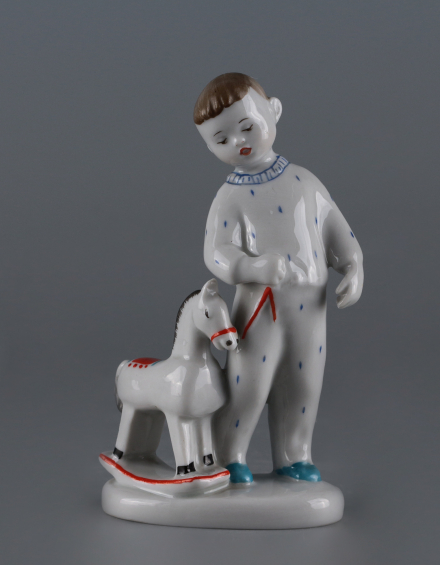 Скульптура Мальчик с лошадкой - фото - 2
