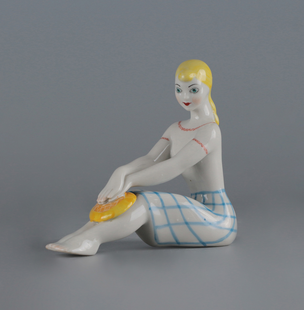 Скульптура Девушка с подсолнухом - фото - 3