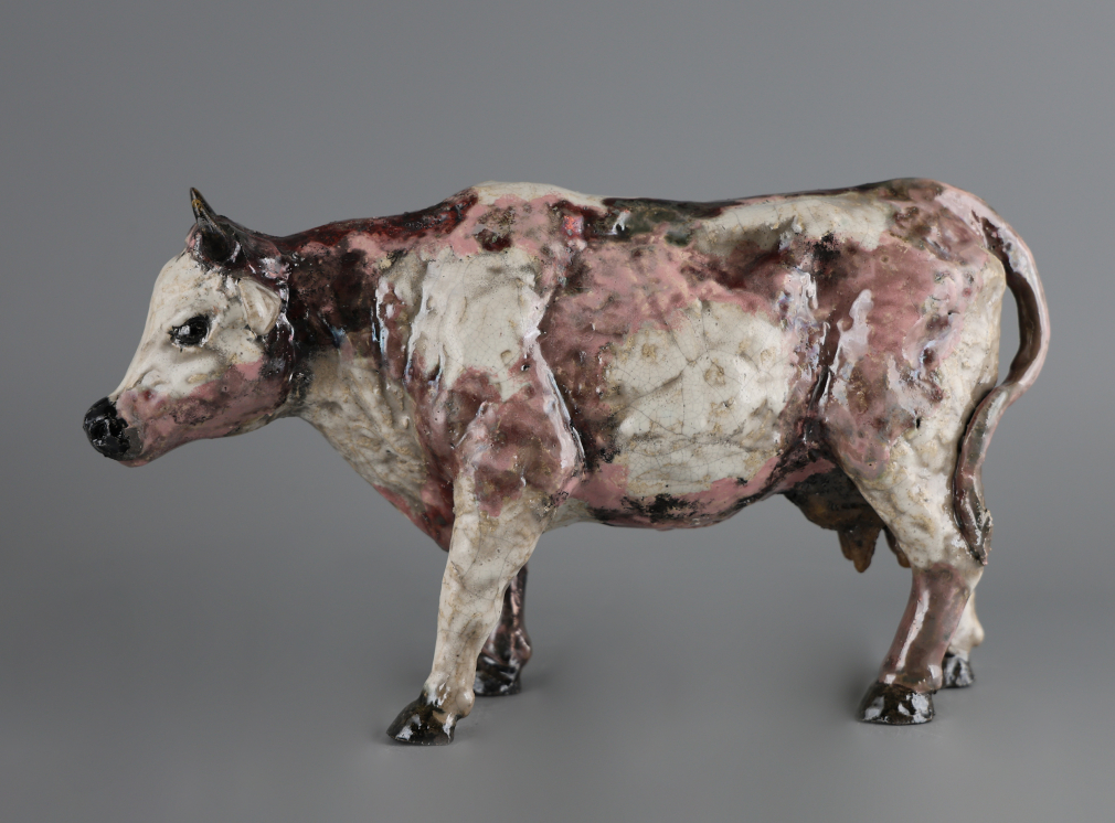 Скульптура Корова стоящая 00453-24