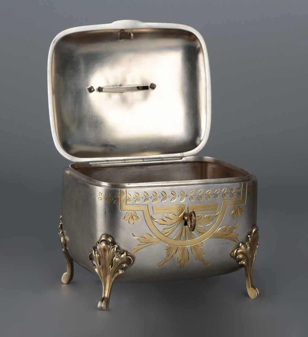 Шкатулка-копилка серебряная 00459-24