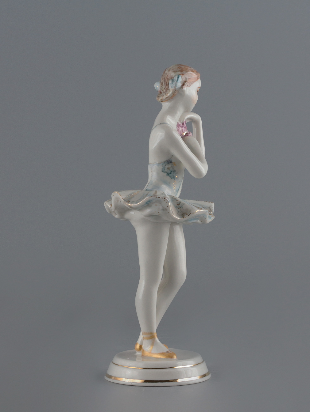 Скульптура Балерина с цветами 002798