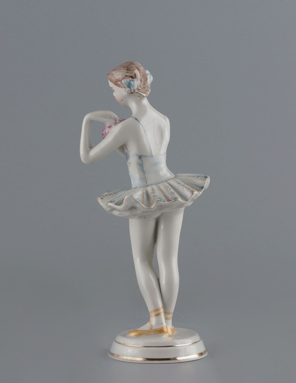 Скульптура Балерина с цветами 002798