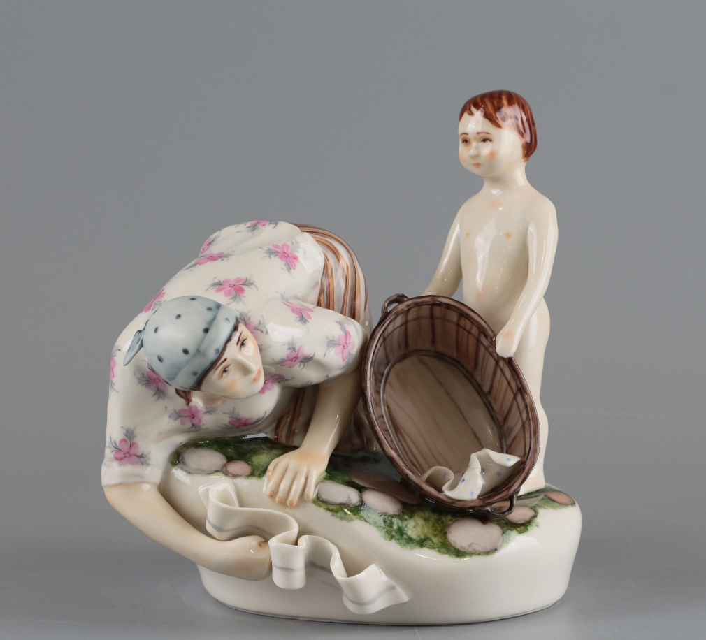 Скульптура Прачка 001765