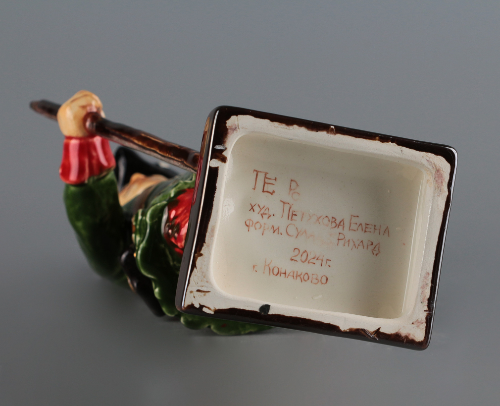 Скульптура Фузелер Преображенского полка 1_2834