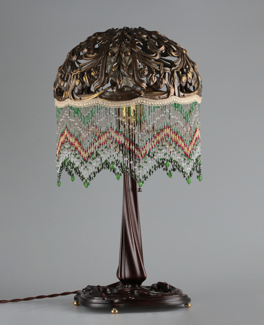 Лампа настольная в стиле Ар-нуво - фото - 1