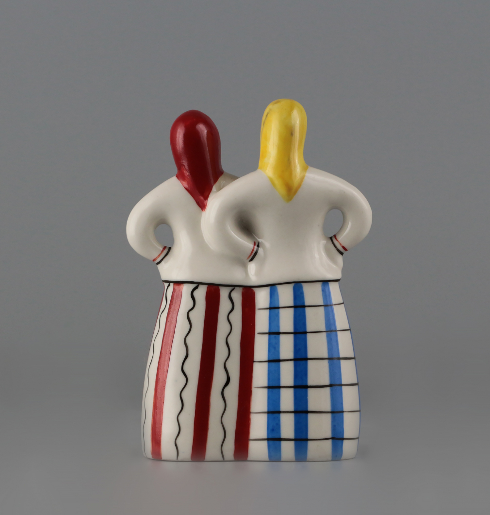 Скульптура Девушки 0028-25