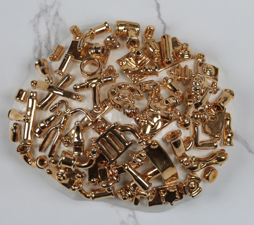 Скульптура Золотая куча с мухой СМ001-25