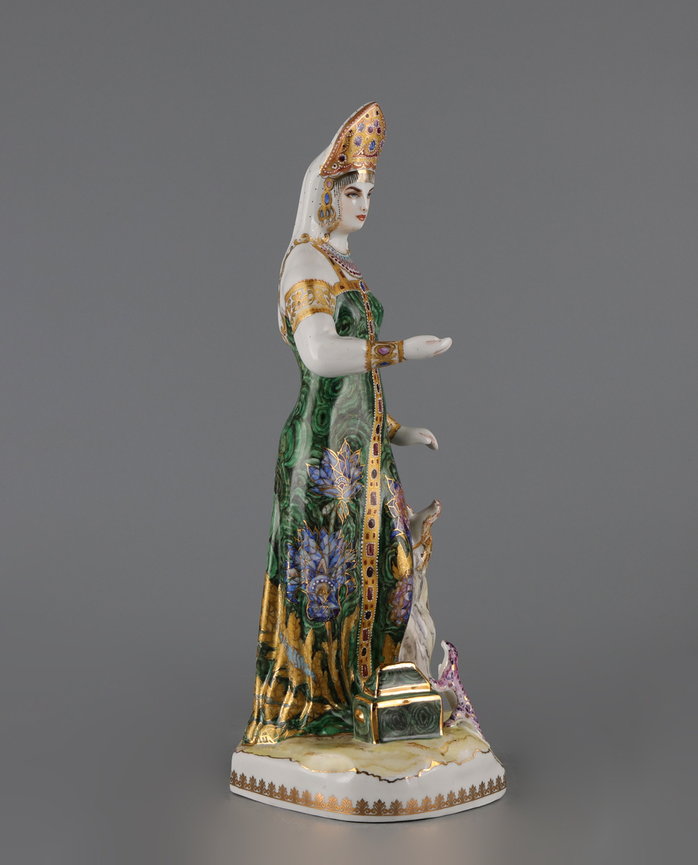 Скульптура Хозяйка медной горы 30423-25