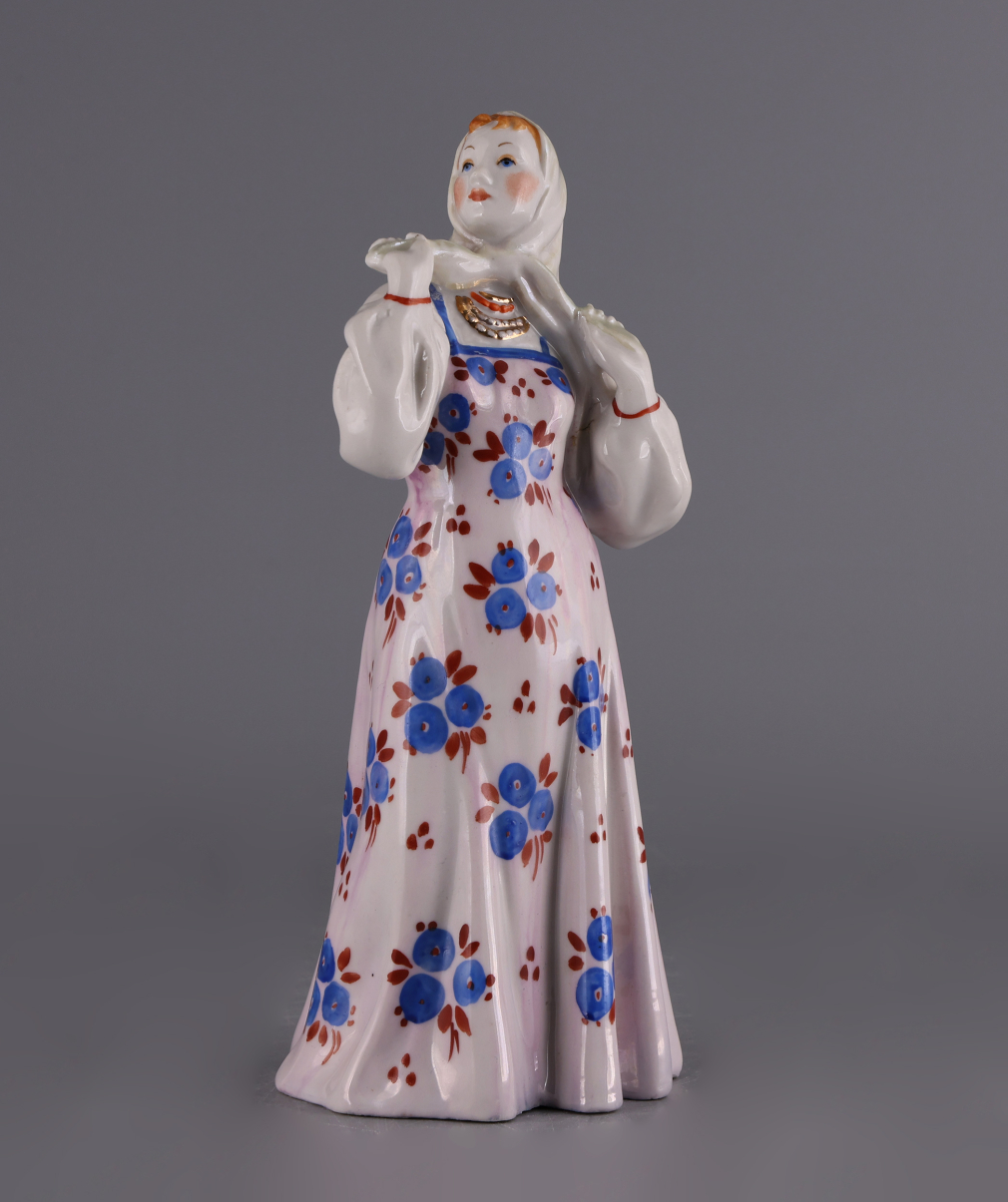 Скульптура Плясунья Маша - фото - 4