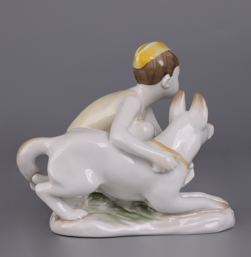 Скульптура Мальчик с собакой 30525-26