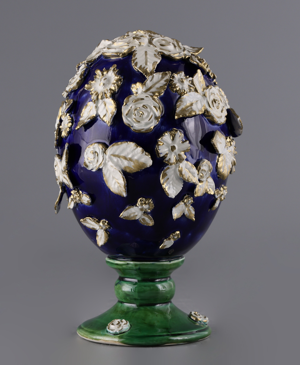 Яйцо пасхальное с лепниной - фото - 2