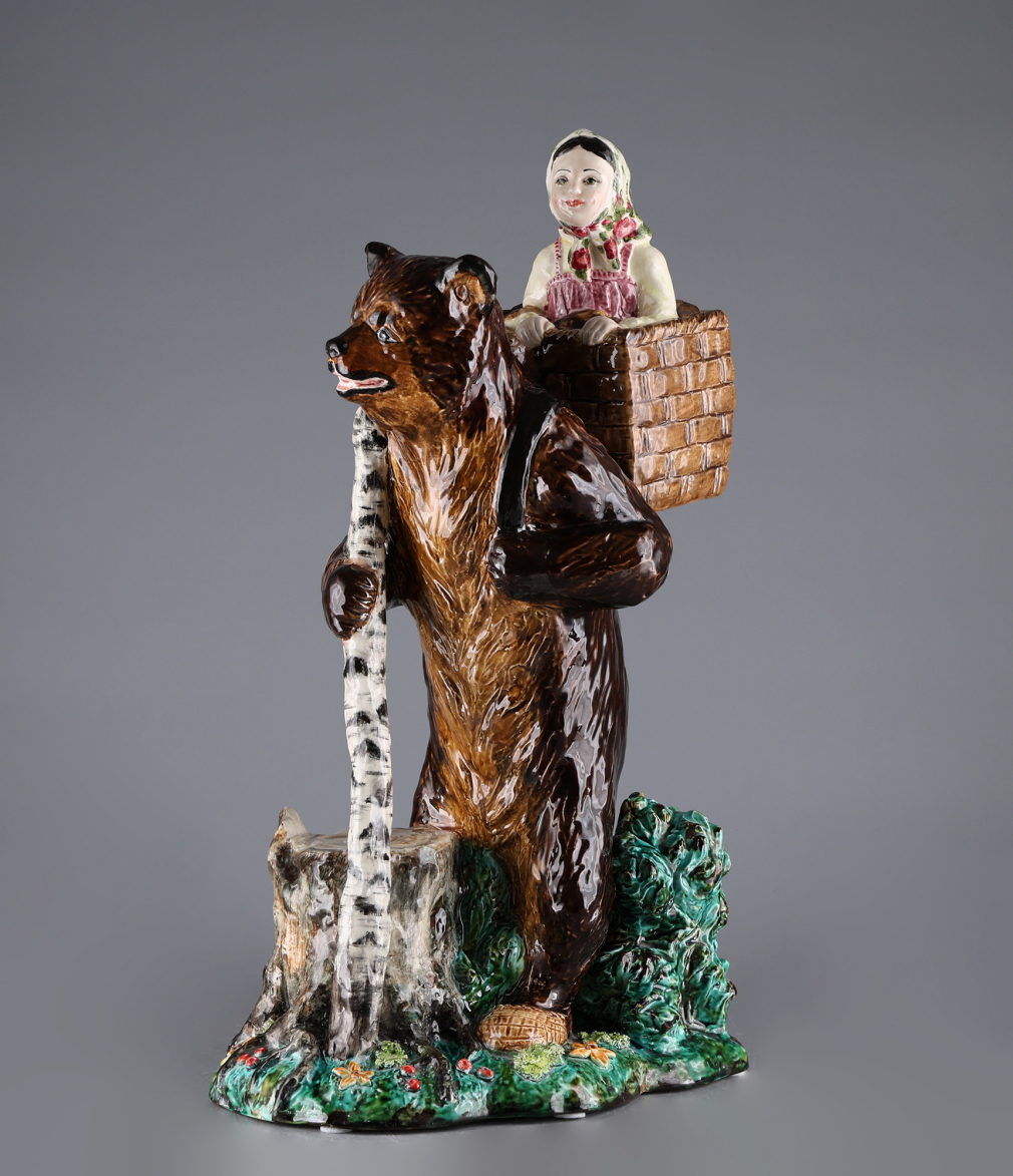 Скульптура Маша и медведь 30613