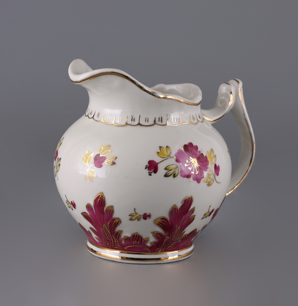 Молочник Барбарис 00102-26